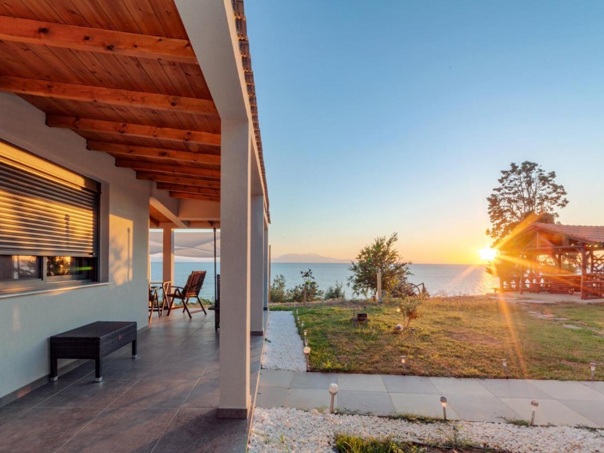فيلا 2Sea Loft Nea Potidea Chalkidiki المظهر الخارجي الصورة