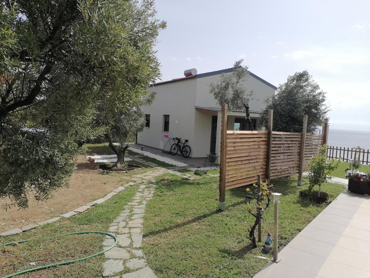 فيلا 2Sea Loft Nea Potidea Chalkidiki المظهر الخارجي الصورة